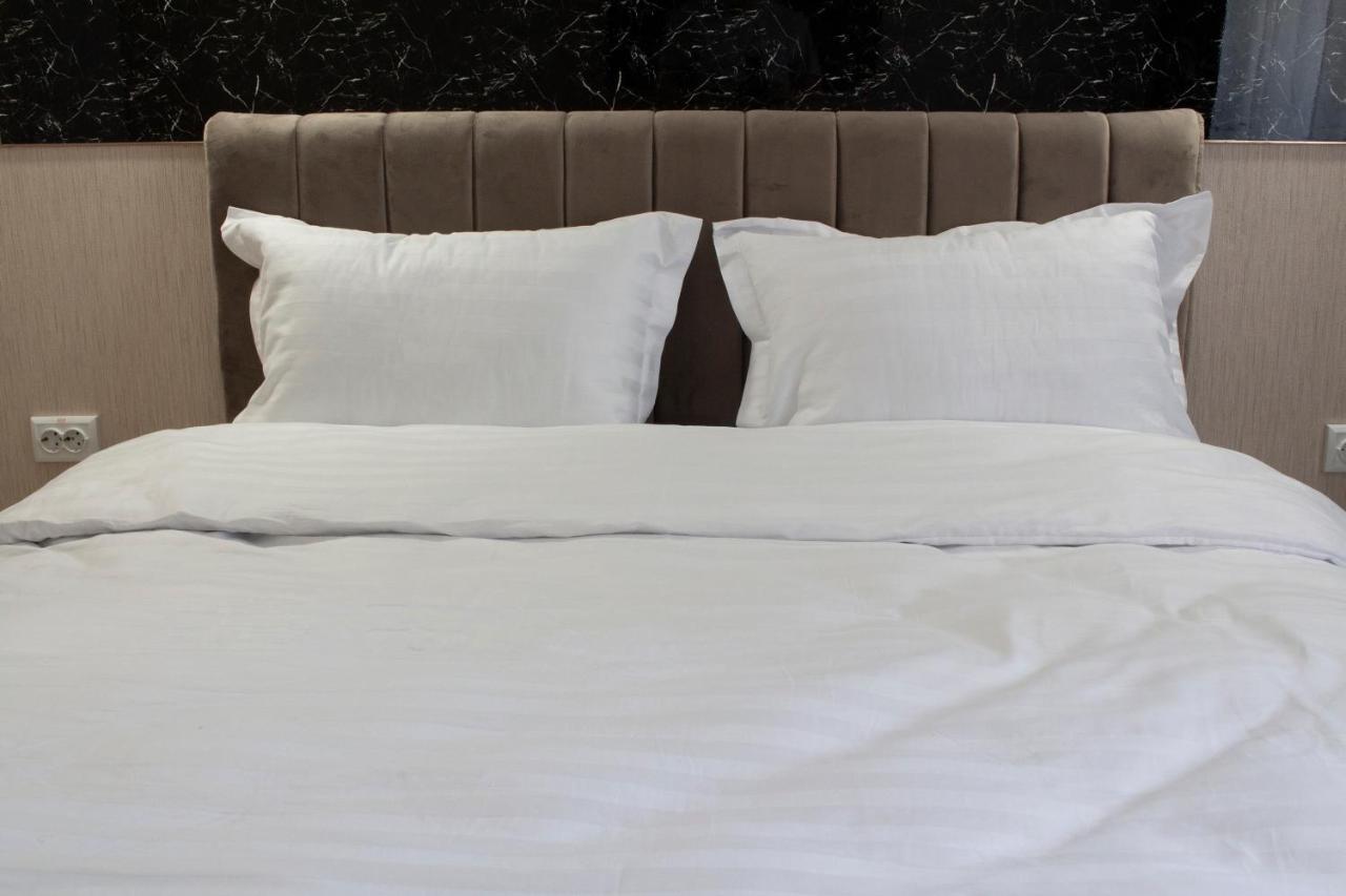 Artist Regenci Hotel Ташкент Екстериор снимка